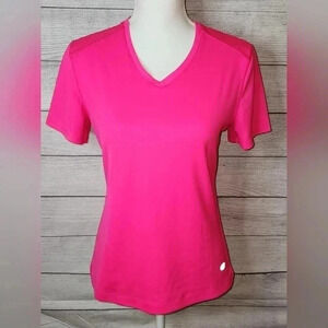 Reel Legends short sleeve V-neck tee size small